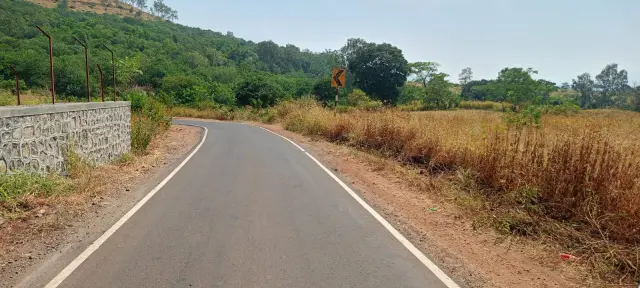 Approach to Nigde Ketkawne