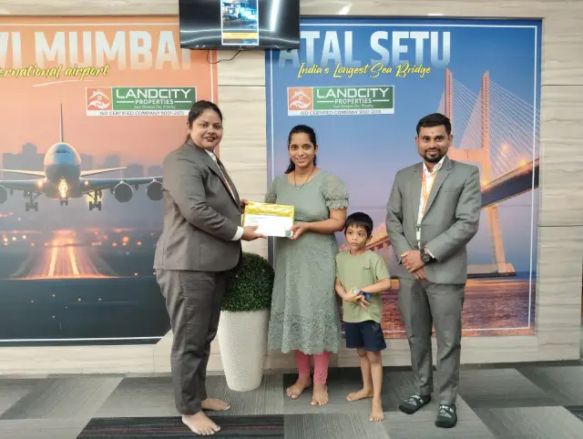 Happy customer booking 31